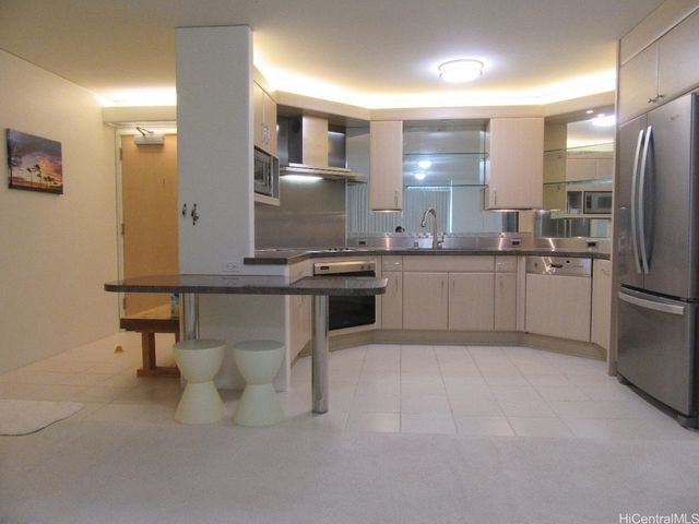 88 Piikoi Street 2605, Honolulu, HI 96814