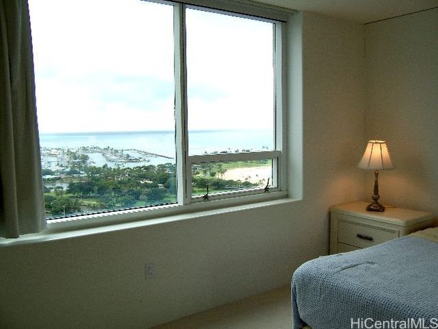 88 Piikoi Street 2605, Honolulu, HI 96814