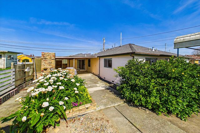 3659 Spear Avenue, Arcata, CA 95521