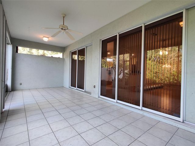 4469 EDINBRIDGE CIRCLE 25, Sarasota, FL 34235