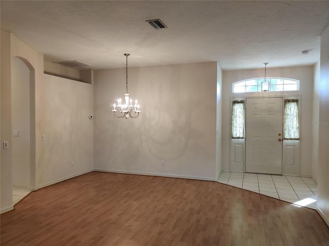 4469 EDINBRIDGE CIRCLE 25, Sarasota, FL 34235
