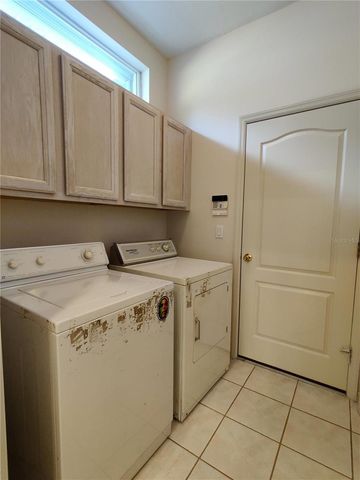 4469 EDINBRIDGE CIRCLE 25, Sarasota, FL 34235