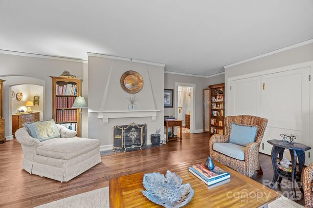 185 Macon Avenue B9, Asheville, NC 28804