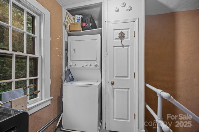 185 Macon Avenue B9, Asheville, NC 28804