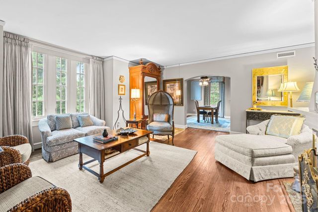 185 Macon Avenue B9, Asheville, NC 28804