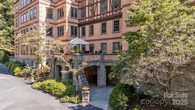 185 Macon Avenue B9, Asheville, NC 28804