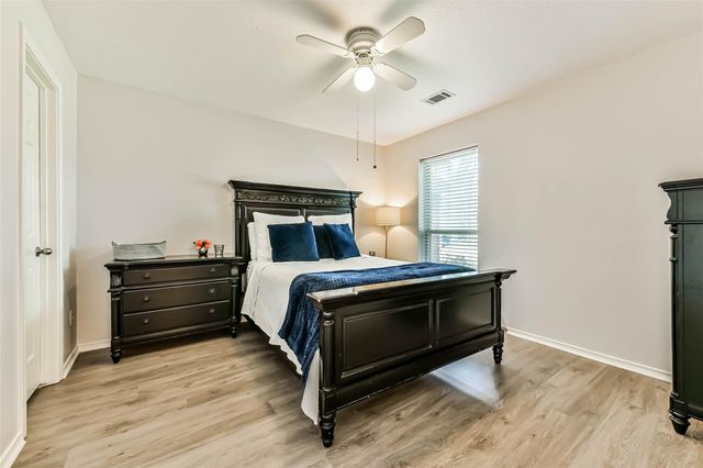 4929 Archway Drive, La Porte, TX 77571