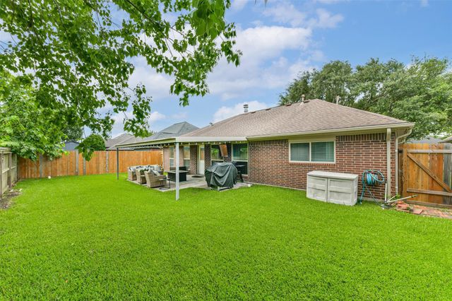 4929 Archway Drive, La Porte, TX 77571