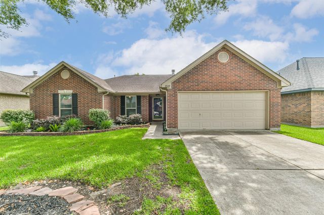 4929 Archway Drive, La Porte, TX 77571