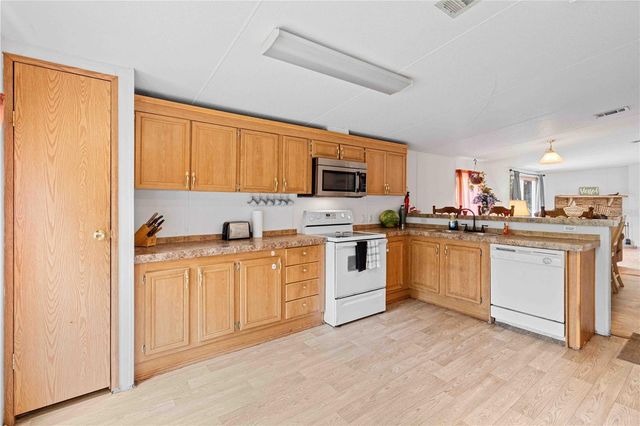 151 NE 164TH AVENUE, Williston, FL 32696