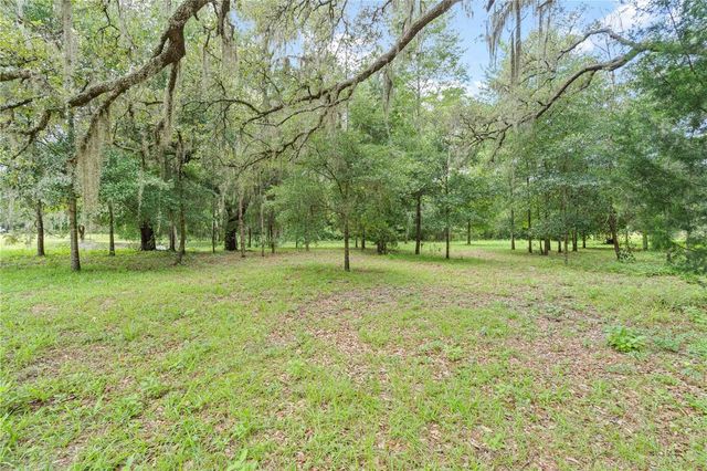 151 NE 164TH AVENUE, Williston, FL 32696