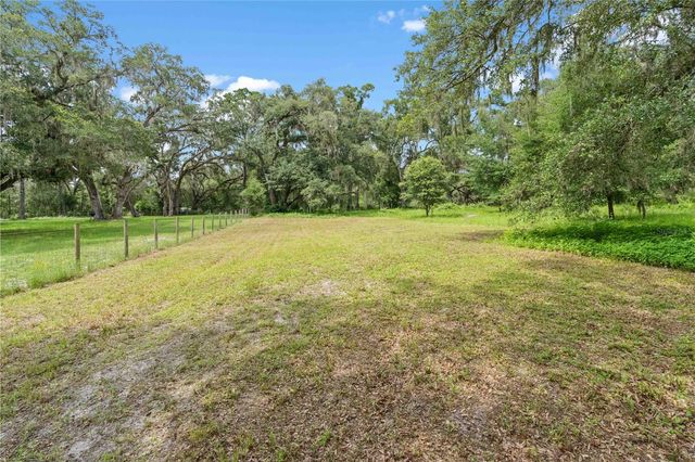 151 NE 164TH AVENUE, Williston, FL 32696