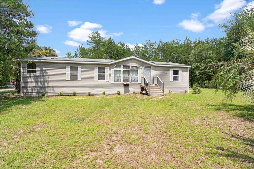 151 NE 164TH AVENUE, Williston, FL 32696
