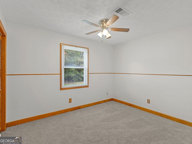 10 Glenn Burnie Drive, Stockbridge, GA 30281