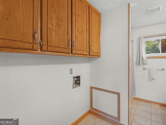 10 Glenn Burnie Drive, Stockbridge, GA 30281