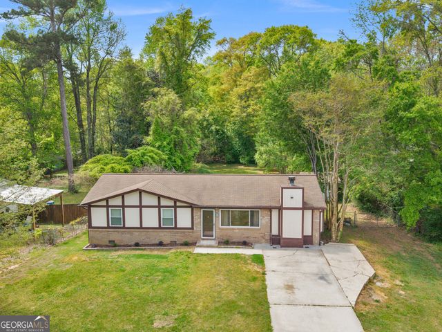 10 Glenn Burnie Drive, Stockbridge, GA 30281