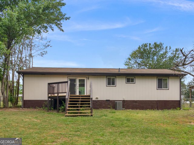 10 Glenn Burnie Drive, Stockbridge, GA 30281