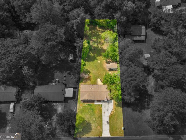 10 Glenn Burnie Drive, Stockbridge, GA 30281