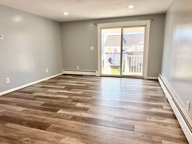 123 Ferris St, Pawtucket, RI 02861