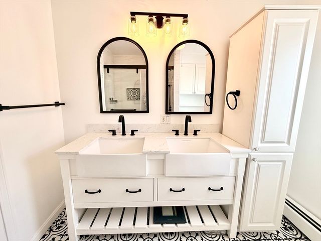 123 Ferris St, Pawtucket, RI 02861