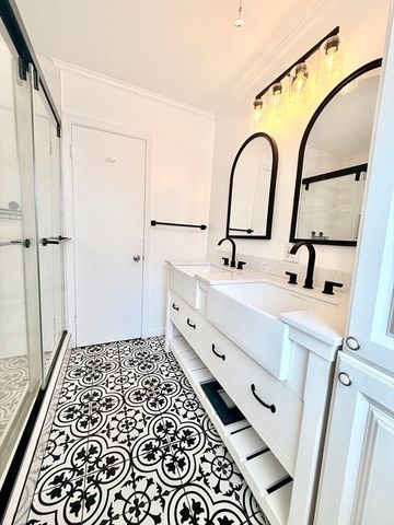 123 Ferris St, Pawtucket, RI 02861