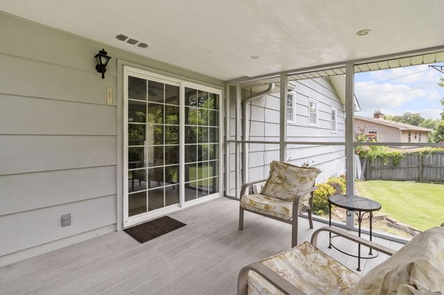 4108 Forest Plaza Drive, Hixson, TN 37343