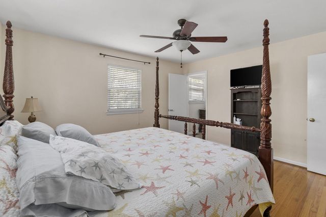 4108 Forest Plaza Drive, Hixson, TN 37343