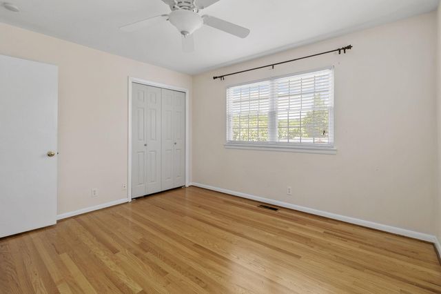 4108 Forest Plaza Drive, Hixson, TN 37343