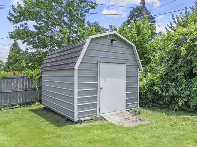 4108 Forest Plaza Drive, Hixson, TN 37343