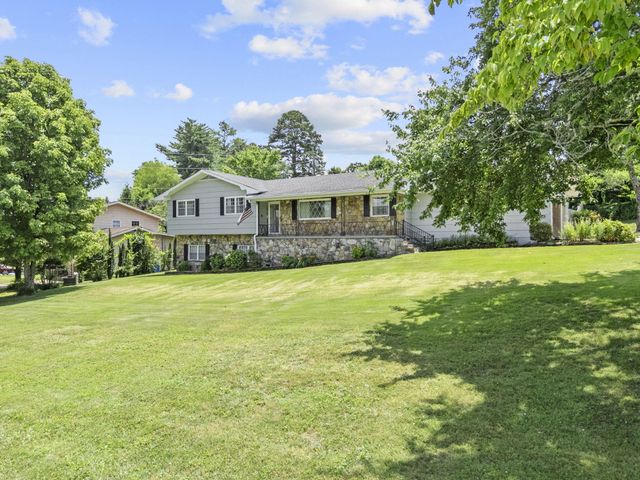 4108 Forest Plaza Drive, Hixson, TN 37343