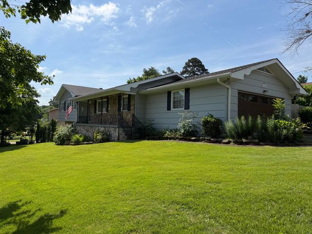 4108 Forest Plaza Drive, Hixson, TN 37343
