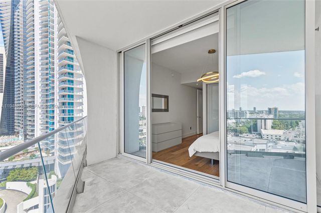 16901 Collins Ave 1203, Sunny Isles Beach, FL 33160