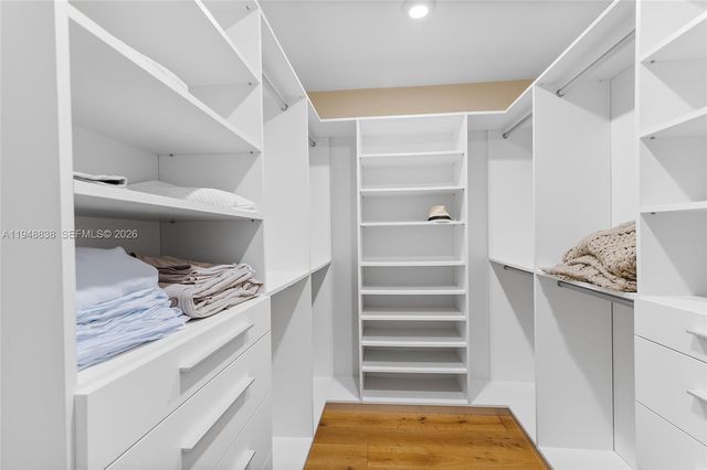 16901 Collins Ave 1203, Sunny Isles Beach, FL 33160