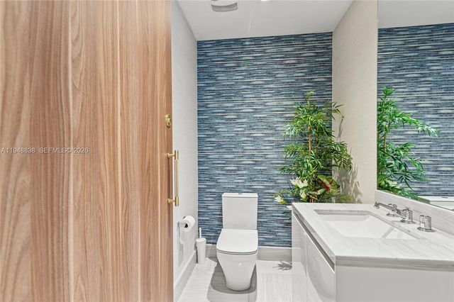 16901 Collins Ave 1203, Sunny Isles Beach, FL 33160