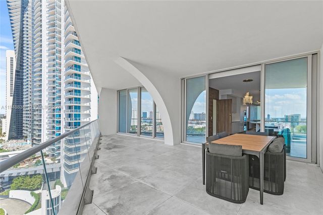 16901 Collins Ave 1203, Sunny Isles Beach, FL 33160