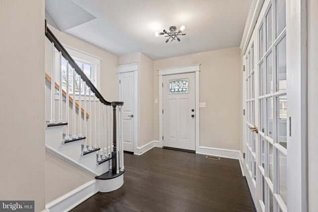 19 CONWELL AVE, Cherry Hill, NJ 08002