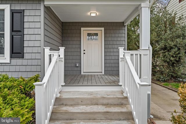 19 CONWELL AVE, Cherry Hill, NJ 08002