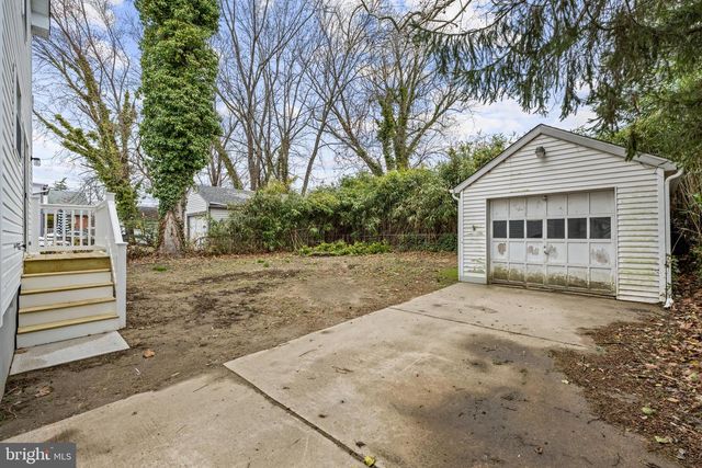 19 CONWELL AVE, Cherry Hill, NJ 08002