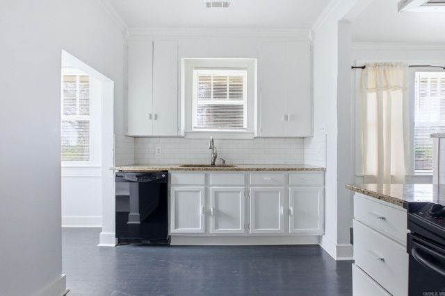 2311 W 17Th St Street, Little Rock, AR 72202