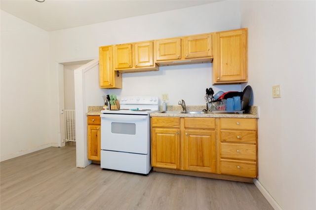 60 SW 2nd Street, Krebs, OK 74554
