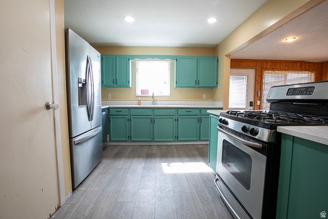 16 N TAYLOR RD, Grantsville, UT 84029