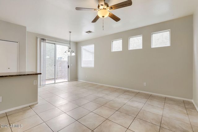 6616 W JOHNSON Street W, Phoenix, AZ 85043