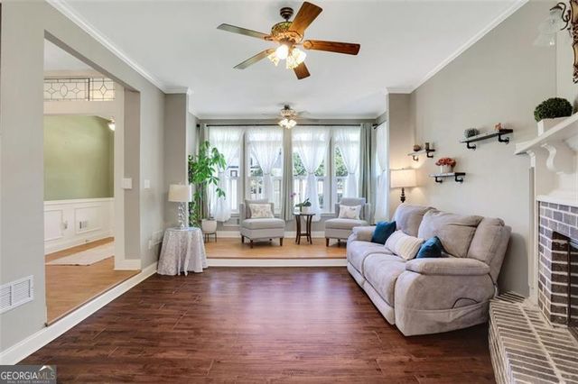 940 PLANTERS Place, Loganville, GA 30052