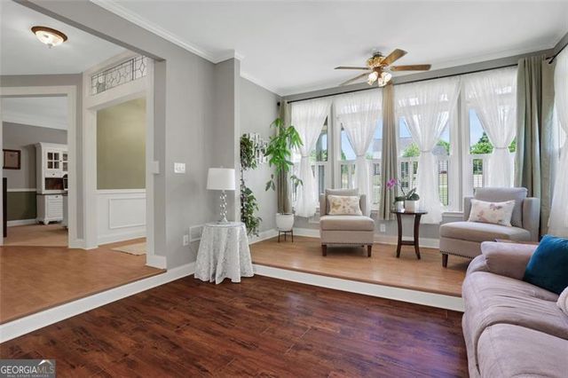 940 PLANTERS Place, Loganville, GA 30052