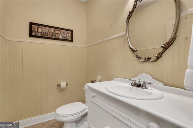 940 PLANTERS Place, Loganville, GA 30052