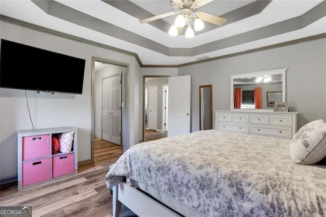 940 PLANTERS Place, Loganville, GA 30052