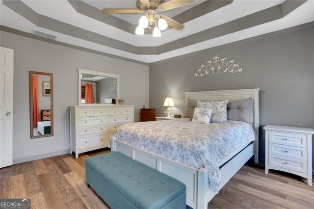 940 PLANTERS Place, Loganville, GA 30052