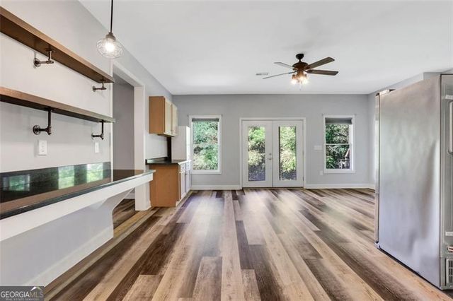 940 PLANTERS Place, Loganville, GA 30052