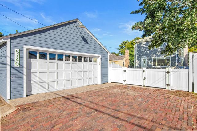 5740 23rd Avenue S, Minneapolis, MN 55417