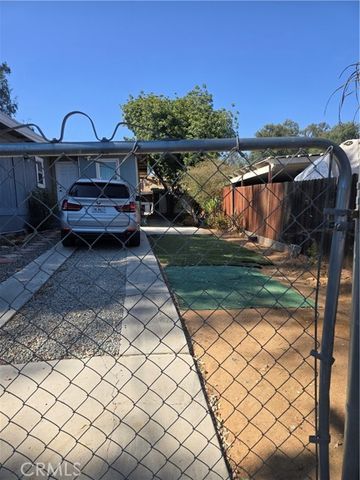 18354 Walnut Avenue, Lake Elsinore, CA 92532